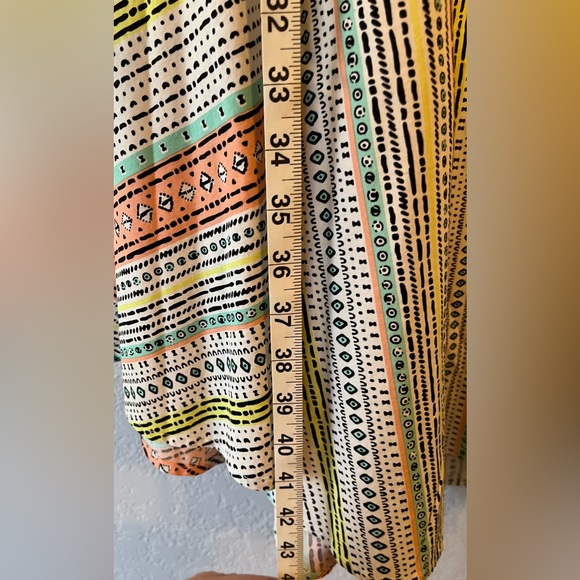 Dress - midi size 2 - Picture 8 of 10